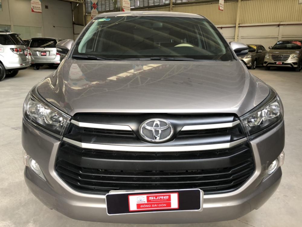 Toyota Innova G 2017 - Bán Toyota Innova bản G số tự động, xe gia đình sử dụng 1 chủ từ đầu. LH: 0906907338