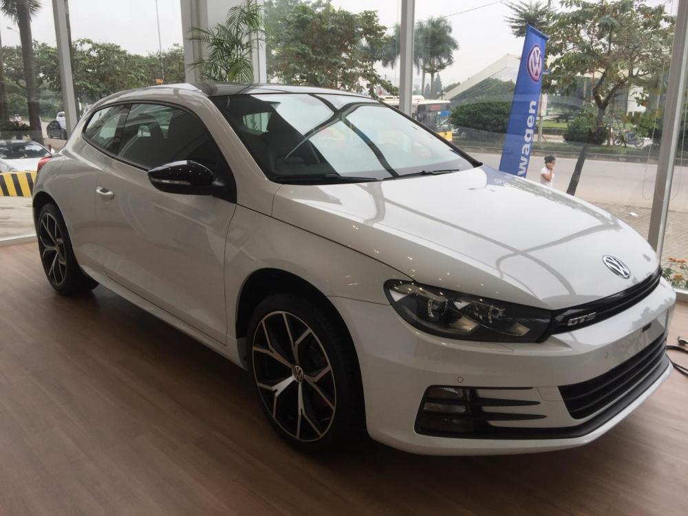 Volkswagen Scirocco GTS 2017 - VW Scirocco GTS 2.0 GTS trắng, ưu đãi khủng trong tháng 11