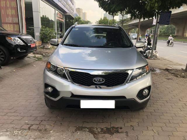 Kia Sorento 2.4AT 2011 - Bán xe Kia Sorento năm 2011, màu bạc, xe nhập