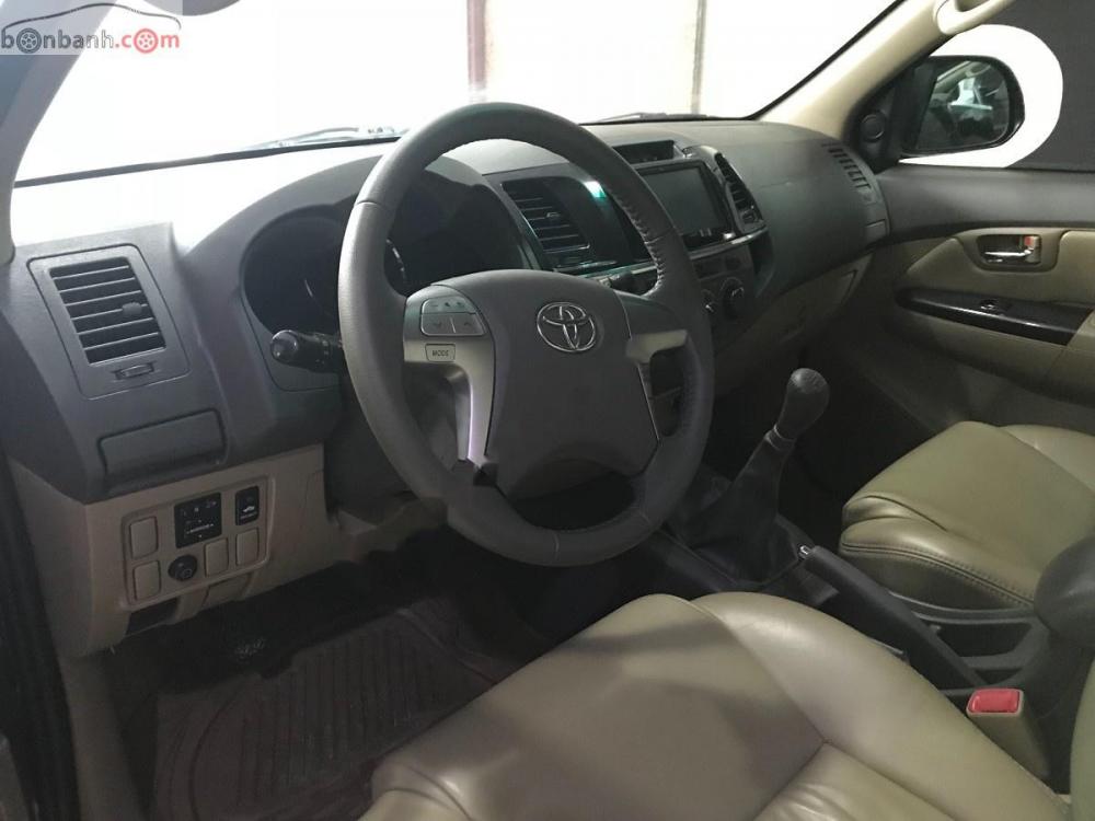 Toyota Fortuner 2.5G 2013 - Cần bán gấp Toyota Fortuner 2.5G đời 2013, màu đen như mới, giá tốt