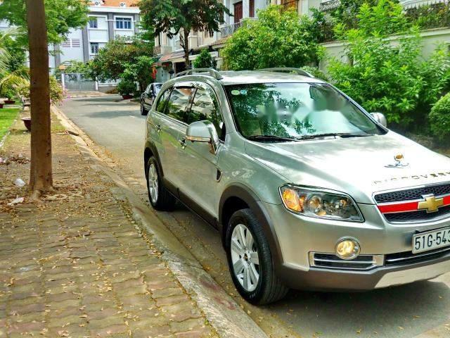 Chevrolet Captiva   2009 - Bán ô tô Chevrolet Captiva năm 2009, màu bạc, giá 389tr