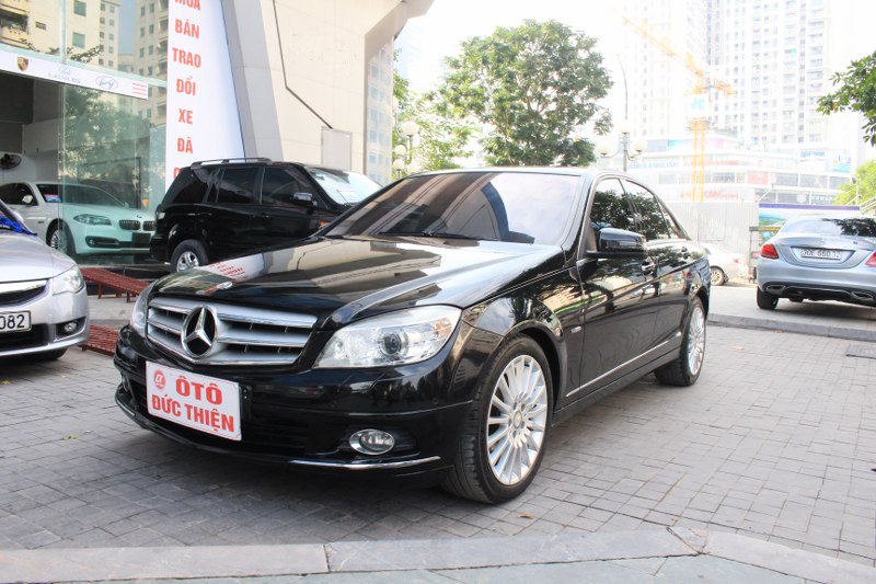 Mercedes-Benz C class C250 CGI 2010 - Bán Mercedes C250 CGI sản xuất 2010, màu đen, 480tr