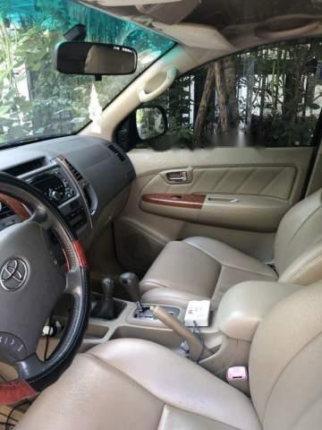 Toyota Fortuner 2010 - Bán ô tô Toyota Fortuner sản xuất 2010, màu xám