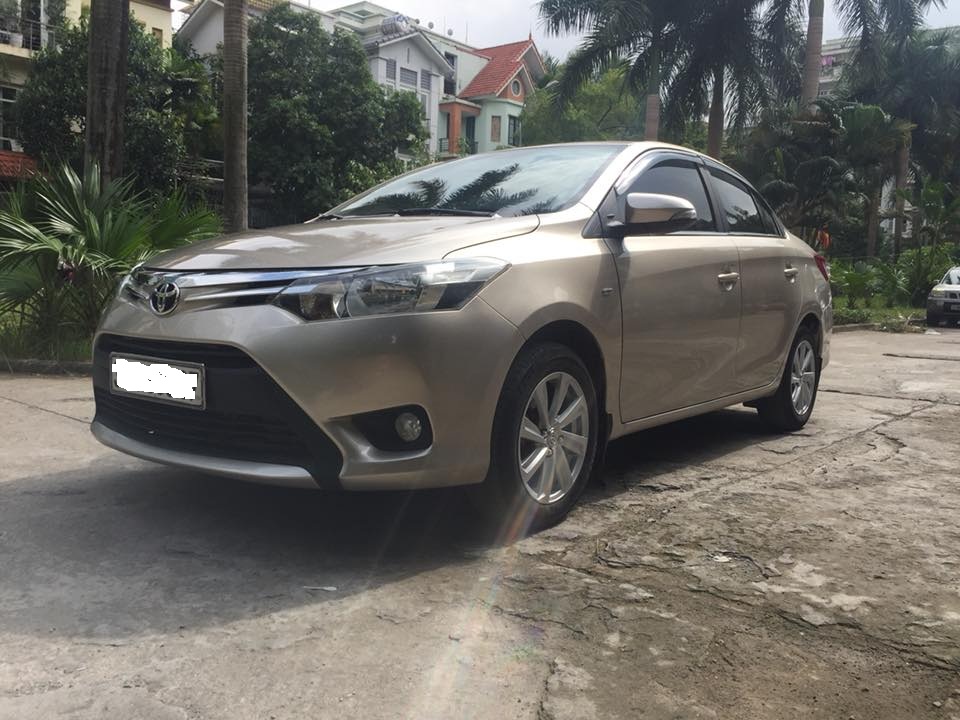 Toyota Vios E 2014 - Vios 2014 vàng cát, xe chính chủ gia đình tôi đi, xe cam kết chất lượng