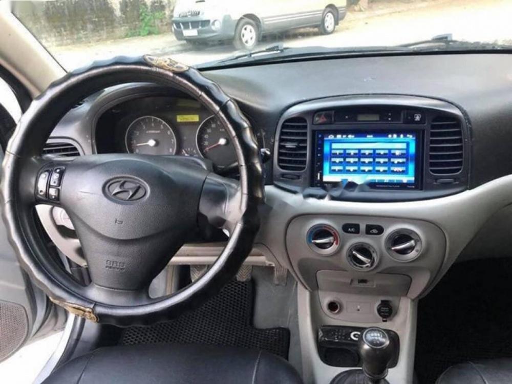 Hyundai Verna 1.4 MT 2008 - Bán xe Hyundai Verna 1.4 MT đời 2008, màu bạc, nhập khẩu Hàn Quốc