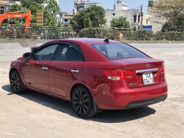 Kia Forte AT 2011 - Bán Kia Forte AT đời 2011, màu đỏ như mới, giá chỉ 415 triệu