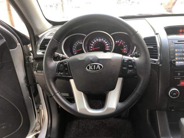 Kia Sorento 2.4AT 2011 - Bán xe Kia Sorento năm 2011, màu bạc, xe nhập