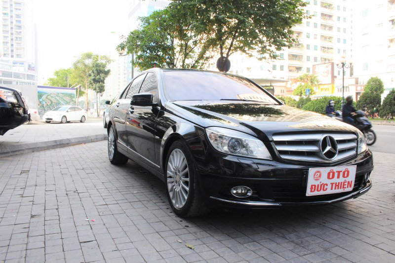 Mercedes-Benz C class C250 CGI 2010 - Bán Mercedes C250 CGI sản xuất 2010, màu đen, 480tr