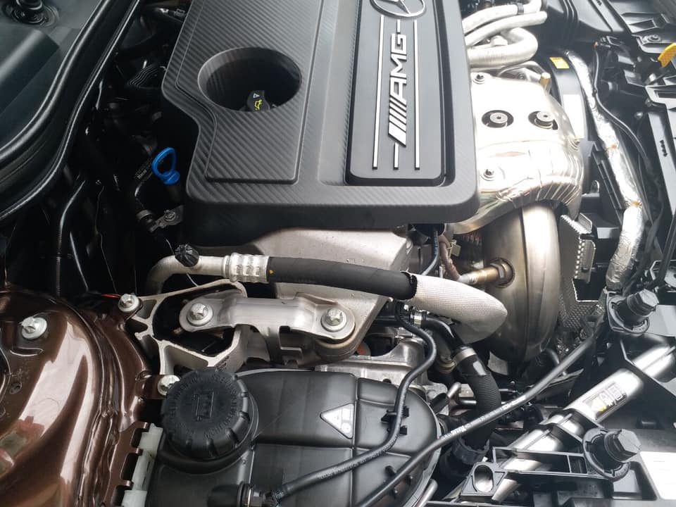 Mercedes-Benz GLA-Class GLA45 AMG 4Matic Turbo. 2015 - Bán Mercedes GLA45 AMG 4Matic Turbo 2018, màu nâu, nhập khẩu nguyên chiếc
