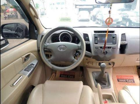 Toyota Fortuner   G  MT 2011 - Cần bán Toyota Fortuner G MT đời 2011, tư nhân chính chủ, giấy tờ đầy đủ, nội ngoại thất đẹp long lanh như mới