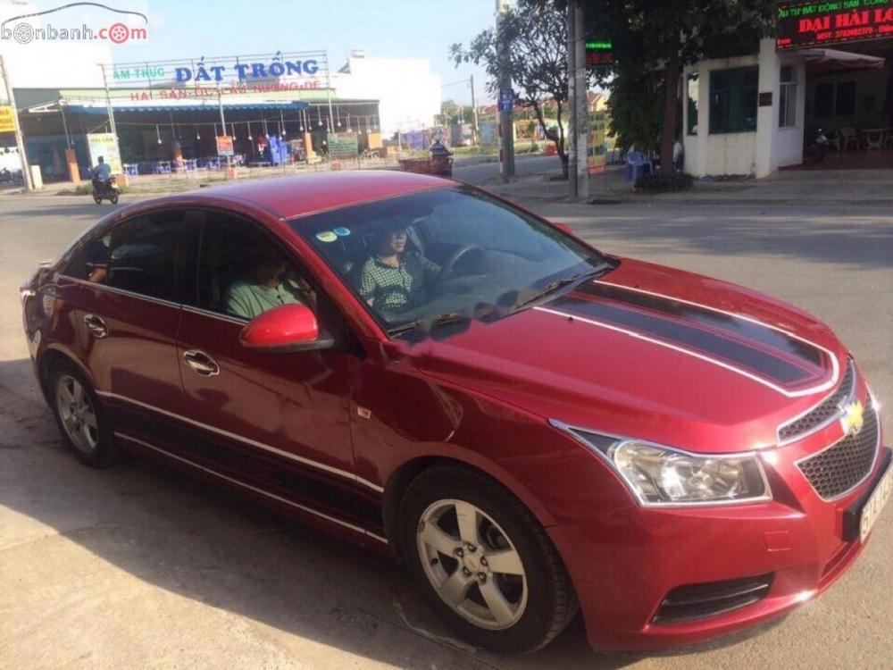 Chevrolet Cruze 2011 - Bán Chevrolet Cruze sản xuất 2011, màu đỏ, giá chỉ 330 triệu