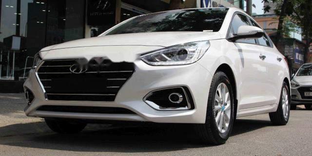 Hyundai Accent 2018 - Bán Hyundai Accent đời 2019, màu trắng, giá chỉ 425 triệu