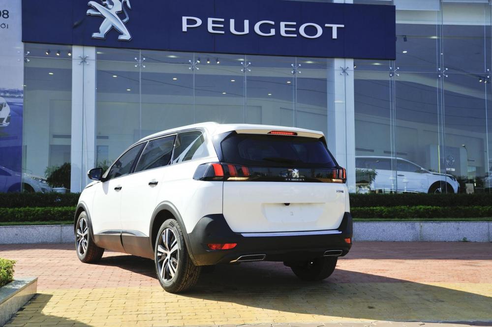 Peugeot 3008 All New 2018 - Đồng Nai - Peugeot 3008 2018 màu trắng, tặng 1 năm BHVC, hỗ trợ ngân hàng, giao xe tận nhà