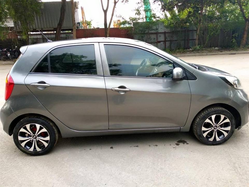 Kia Morning 1.25MT 2014 - Bán nhanh Kia Morning 1.25 số sàn 2014, mâm đúc, màu xám bạc