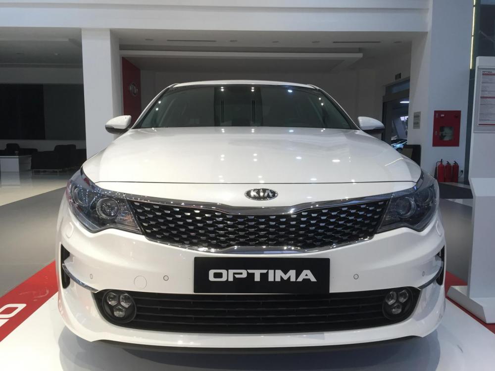 Kia Optima 2018 - Bán Kia Optima K5 cùng rất nhiều ưu đãi dịp cuối năm, ra lộc tiền mặt sẵn xe giao ngay, hỗ trợ trả góp, thủ tục ĐKĐK