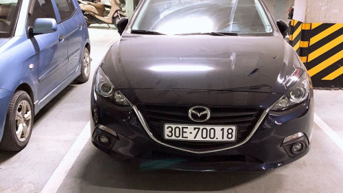 Mazda 3  1.5 AT  2017 - Bán Mazda 3 1.5 AT sản xuất năm 2017 ít sử dụng, 670tr