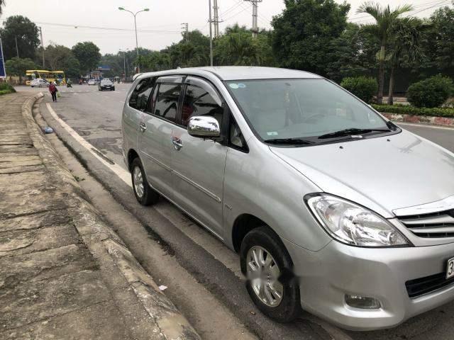 Toyota Innova 2008 - Cần bán Toyota Innova năm sản xuất 2008, màu bạc