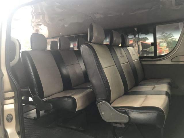 Toyota Hiace 2009 - Bán xe Toyota Hiace sản xuất năm 2009, giá chỉ 325 triệu