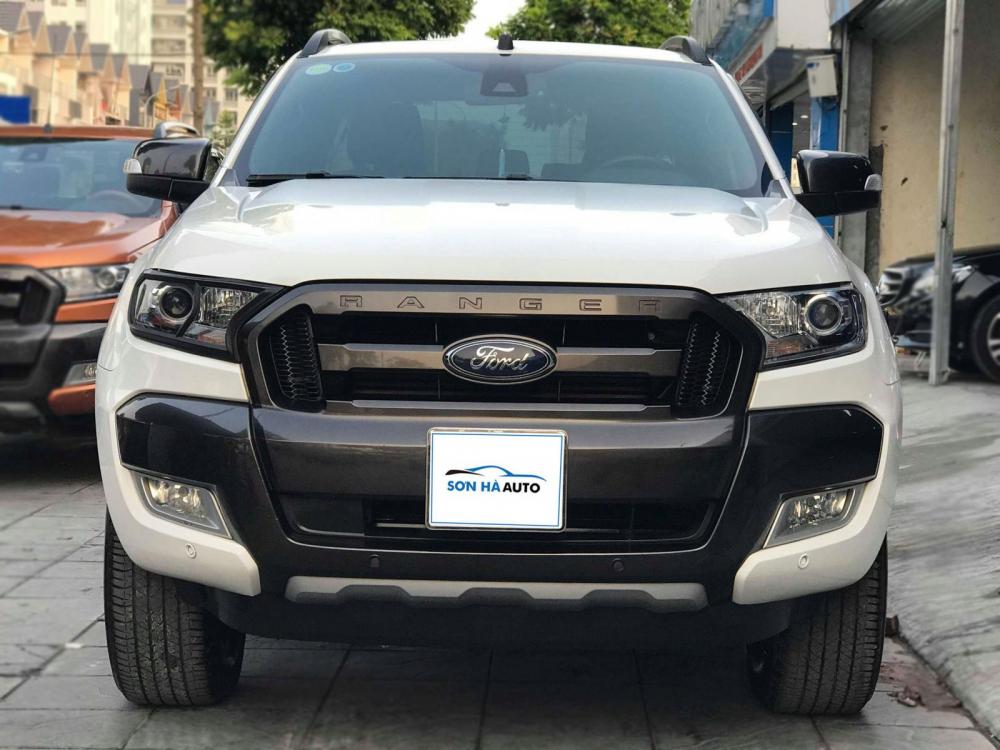 Ford Ranger Wildtrak 3.2L 4x4 AT 2015 - Bán ô tô Ford Ranger Wildtrak 3.2L sản xuất năm 2015 form 2016, nhập khẩu nguyên chiếc, giá cạnh tranh