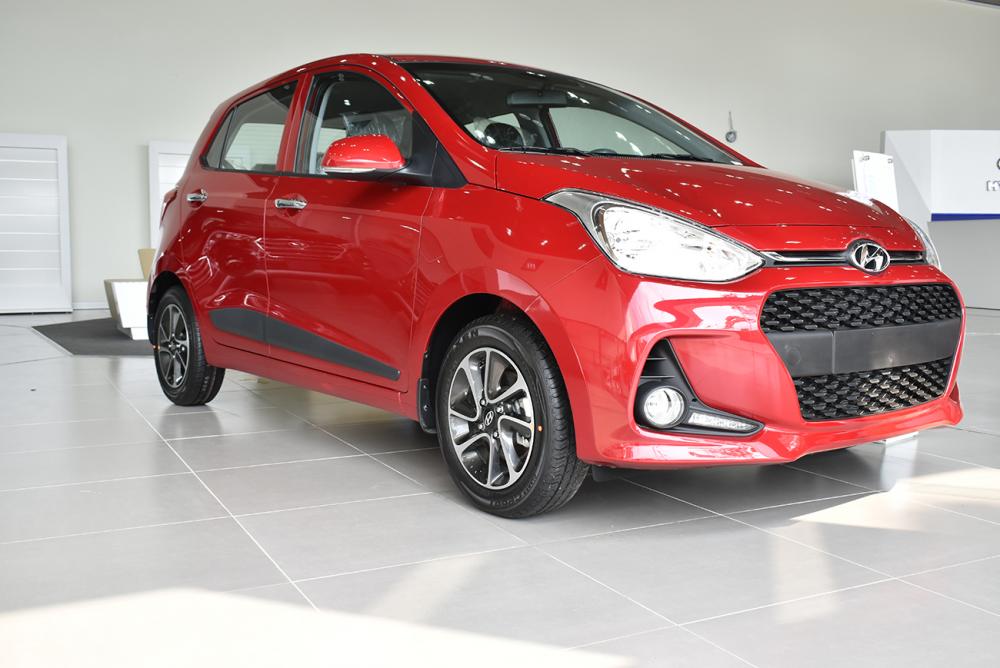 Hyundai Grand i10  1.2 MT base 2018 - Hyundai Đồng Nai giá tốt nhất hiện nay chuyên phân phối xe i10 chính hãng gọi ngay Hotline 093.309.1713