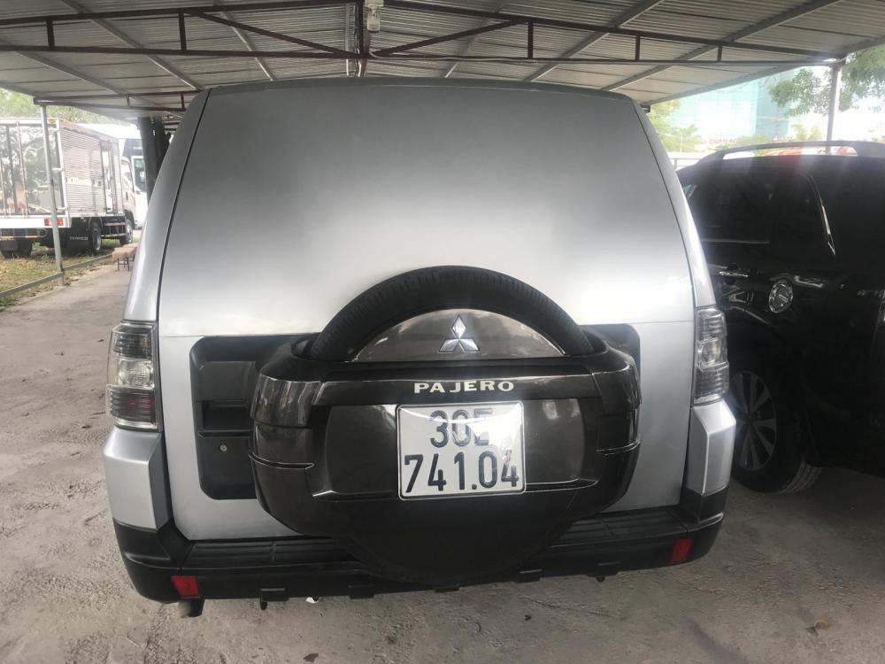 Mitsubishi Pajero 3.0 2008 - Bán xe Mitsubishi Pajero đời 2008 màu bạc, giá chỉ 355 triệu, nhập khẩu nguyên chiếc