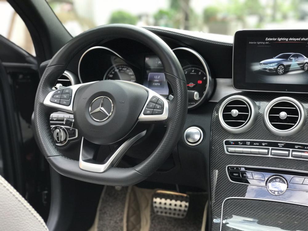 Mercedes-Benz C class C300 AMG 2016 - Bán Mercedes C300 AMG model 2017, màu đen