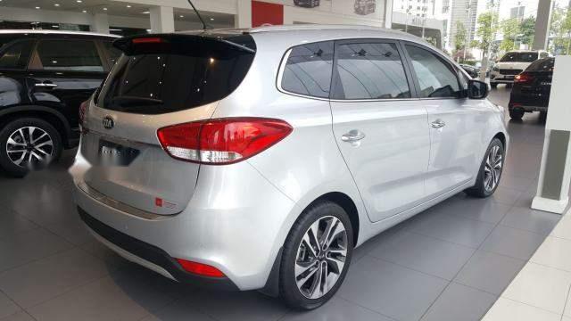 Kia Rondo  GATH 2018 - Bán Kia Rondo GATH đời 2018, màu bạc, mới 100%