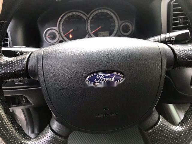 Ford Escape     2011 - Cần bán xe Ford Escape sản xuất năm 2011, màu xám, giá chỉ 425 triệu