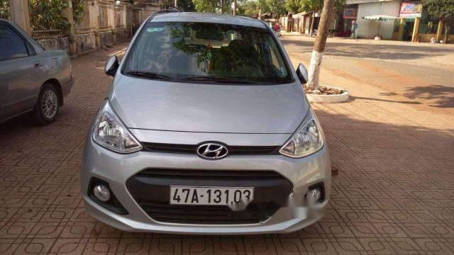 Hyundai Grand i10   2016 - Bán Hyundai Grand i10 năm 2016, màu bạc, nhập khẩu nguyên chiếc 