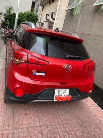 Hyundai i20 Active    2017 - Bán ô tô Hyundai i20 Active sản xuất 2017, màu đỏ, 565tr