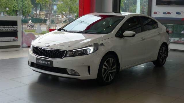 Kia Cerato   1.6 AT 2018 - Bán ô tô Kia Cerato 1.6 AT sản xuất năm 2018, màu trắng giá cạnh tranh