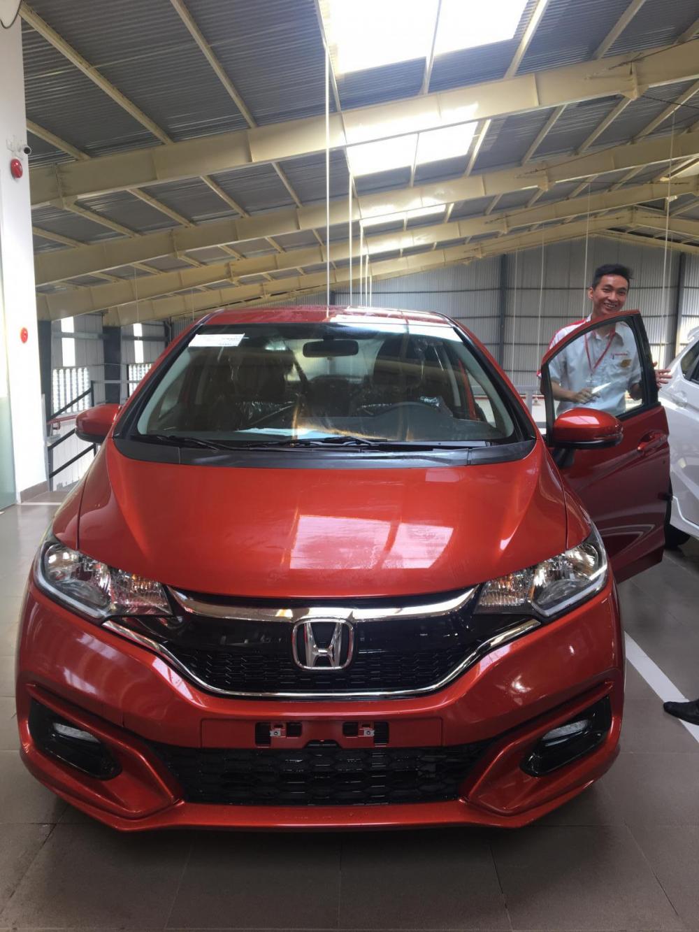 Honda Jazz V 2018 - Bán Honda Jazz V đời 2018, màu cam, nhập khẩu nguyên chiếc tại Gia Lai