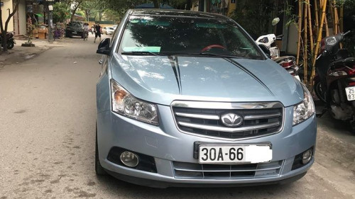 Daewoo Lacetti   1.6 AT  2009 - Cần bán gấp Daewoo Lacetti 1.6 AT đời 2009, màu xanh lam như mới, 305tr