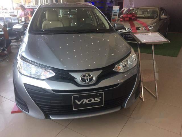 Toyota Vios   2018 - Bán xe Toyota Vios năm sản xuất 2018, màu xám