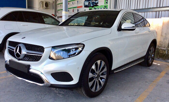 Mercedes-Benz GLC-Class GLC300 Coupe' 2017 - Bán Mercedes GLC300 Coupe' mới 2017, màu trắng, xe nhập Đức, giao toàn quốc