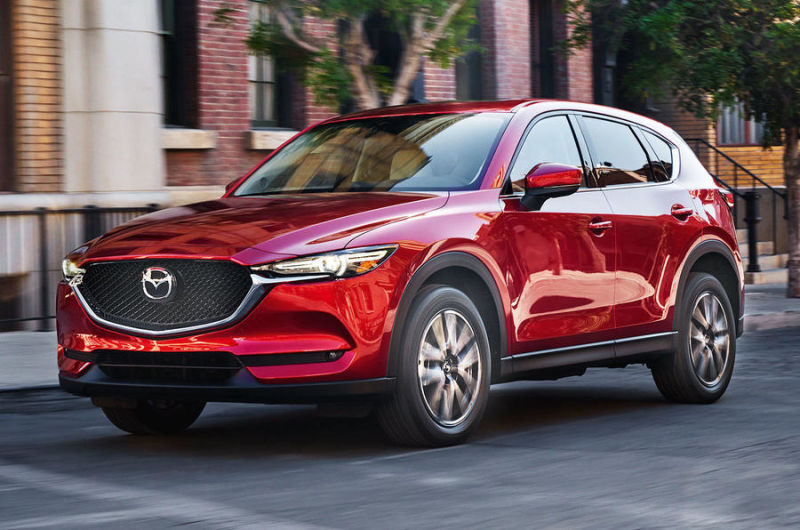 Mazda CX 5 2.0L 2WD 2018 - Bán Mazda CX-5 2018 - tặng 1 năm BH vật chất, phụ kiện trị giá 39tr. Vay trả góp đến 90% - LH 0345315602 để có giá tốt