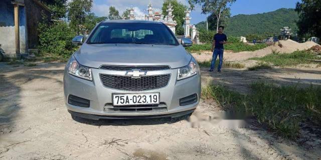 Chevrolet Cruze   1.6MT 2010 - Bán Chevrolet Cruze 1.6MT sản xuất năm 2010, màu bạc, nhập khẩu