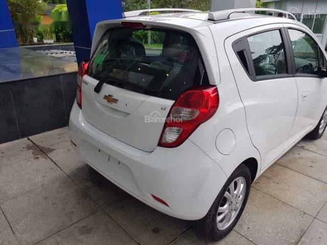 Chevrolet Spark Duo 2018 - Bán Chevrolet Spark Duo 2018, màu trắng, giá 259tr