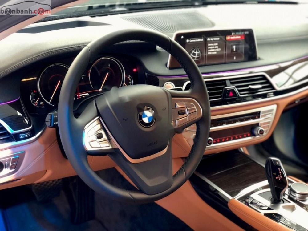 BMW 8 Series 740Li   2018 - Bán ô tô BMW 8 Series 740Li đời 2018, màu đen, xe nhập