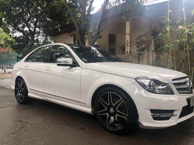 Mercedes-Benz C class  C300 AMG Plus  2013 - Bán ô tô Mercedes C300 AMG Plus đời 2013, màu trắng còn mới