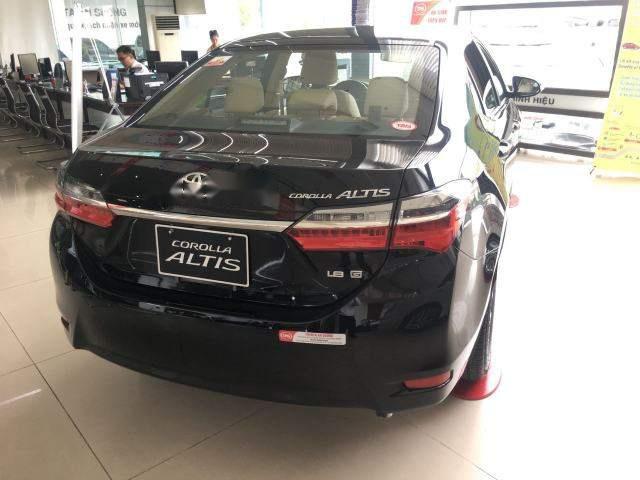 Toyota Corolla altis  1.8 G CVT 2018 - Bán ô tô Toyota Corolla altis đời 2018, màu đen giá tốt