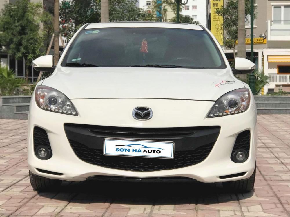 Mazda 3 1.5AT 2014 - Bán Mazda 3S 1.5AT năm 2014, màu trắng, giá hấp dẫn