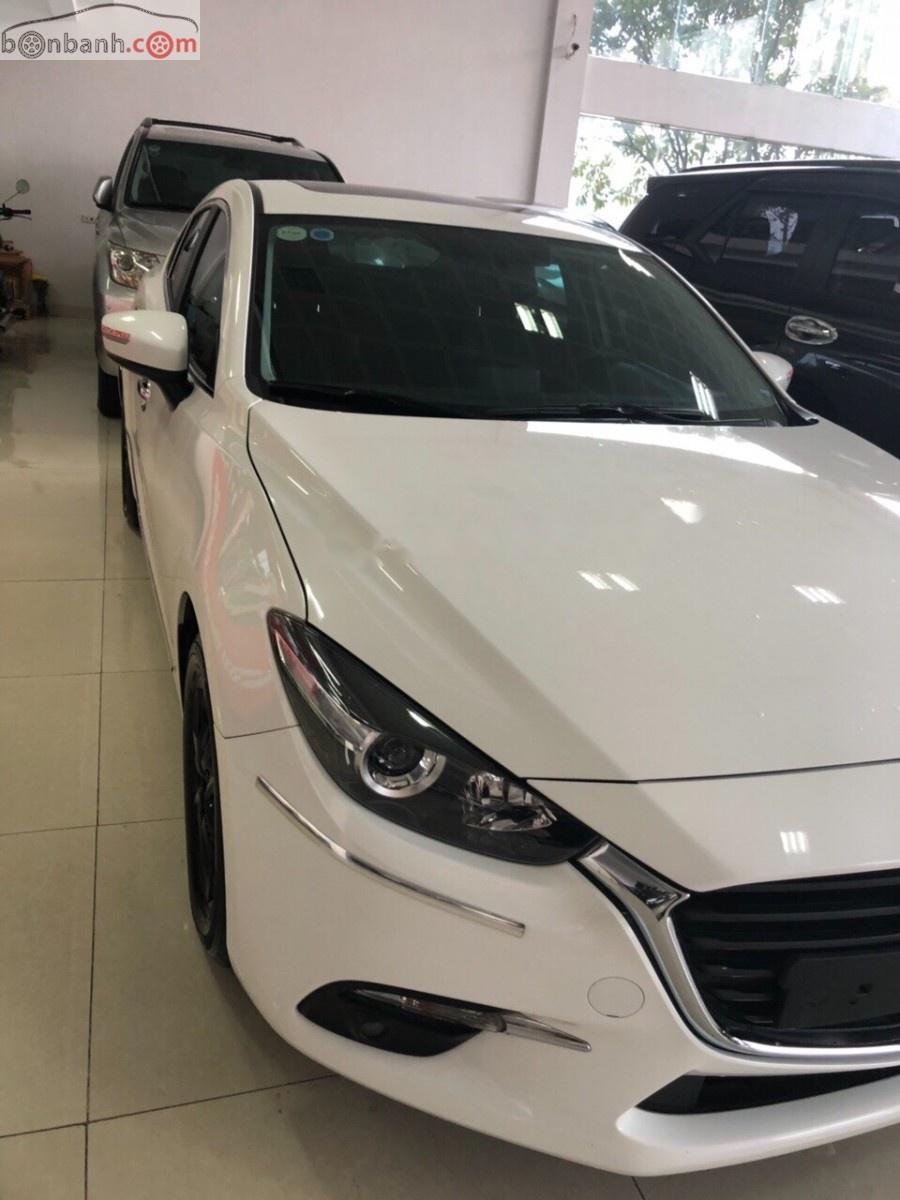 Mazda 3 1.5 AT 2018 - Xe Mazda 3 1.5 AT 2018, màu trắng chính chủ, giá 688tr