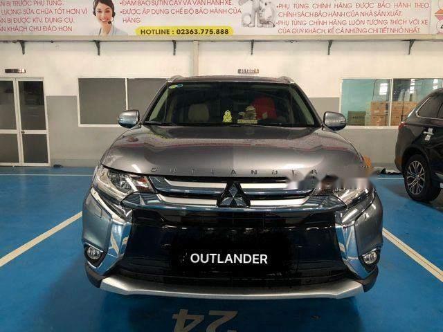 Mitsubishi Outlander  2.0 CVT 2018 - Bán ô tô Mitsubishi Outlander 2.0 CVT đời 2018, màu xám, giá 807.5tr