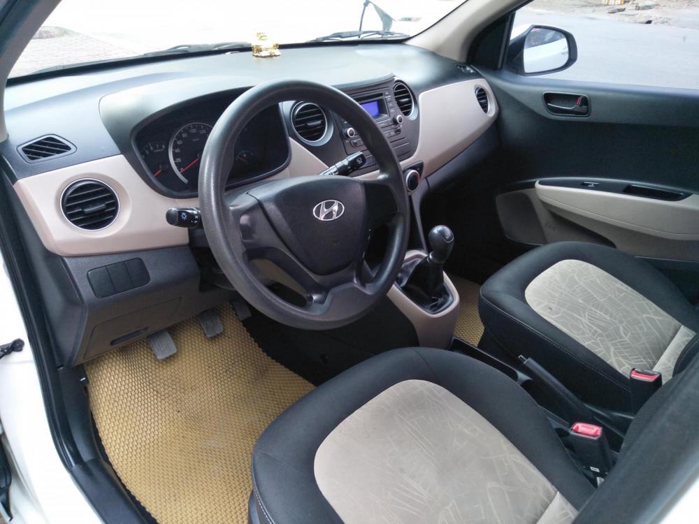 Hyundai Grand i10 MT 2015 - Cần bán xe Hyundai Grand i10 MT năm sản xuất 2015, màu trắng, nhập khẩu nguyên chiếc