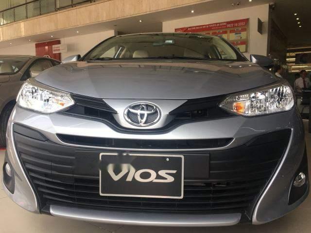 Toyota Vios E CVT  2018 - Bán Toyota Vios E CVT đời 2018, màu bạc, giá tốt