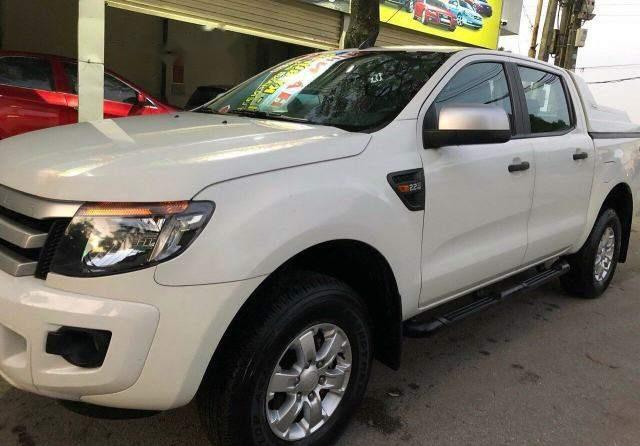 Ford Ranger   XLS  2014 - Bán Ford Ranger XLS 2014, màu trắng, xe nhập số tự động, giá 495tr