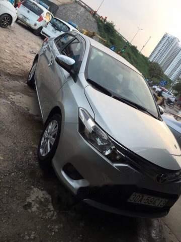 Toyota Vios  E   2015 - Cần bán Toyota Vios E năm 2015, màu bạc, giá tốt