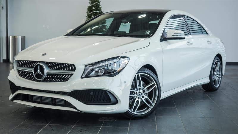 Mercedes-Benz CLA class CLA250 2017 - Bán xe Mercedes CLA250 2017 mới, màu trắng, xe nhập Đức, giao xe toàn quốc