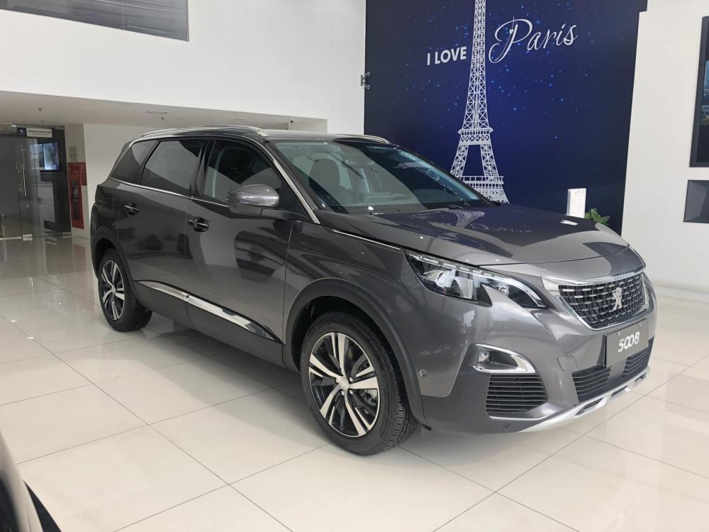 Peugeot 5008 2018 - Cần bán Peugeot 5008 2018, LH ngay 0985556645 để được tư vấn và ưu đãi về giá tốt nhất